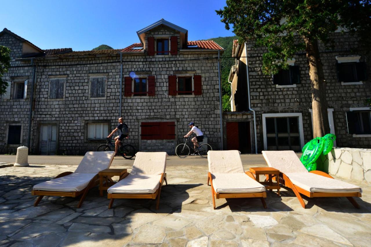 A Hundred Olive Trees Apartments Котор Екстер'єр фото