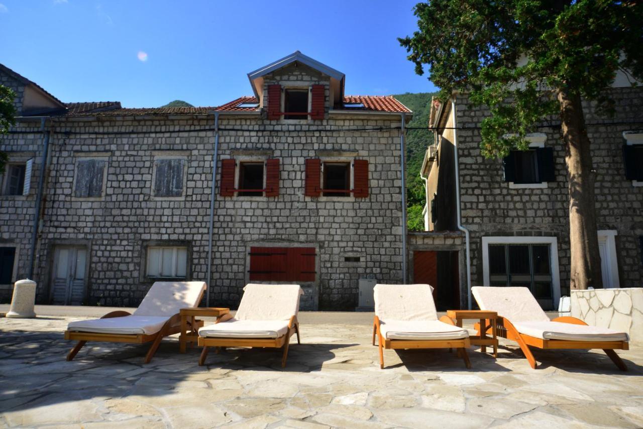 A Hundred Olive Trees Apartments Котор Екстер'єр фото